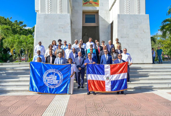 Presidente del CODIA, Agrim. Juan Villar González, Renueva Compromiso Ético y Rinde Homenaje a los Fundadores de la República Dominicana #CODIA61Años
